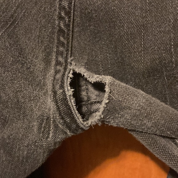 Free Levi’s 569🤑 - Picture 3 of 4